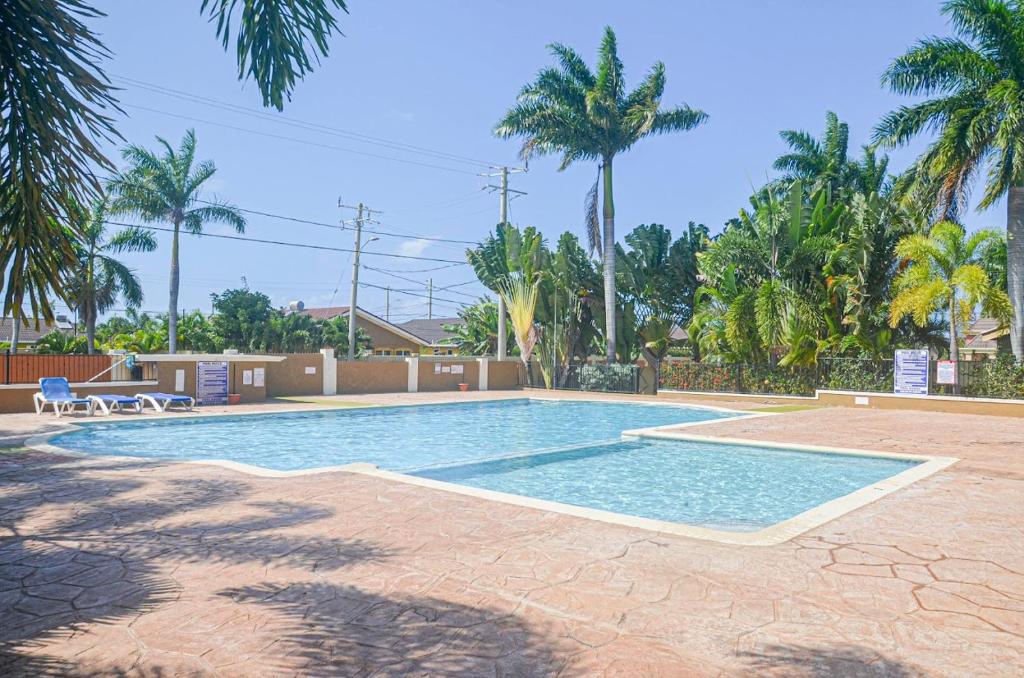 Happy Holidays at Drax Hall Country Club, Mammee Bay