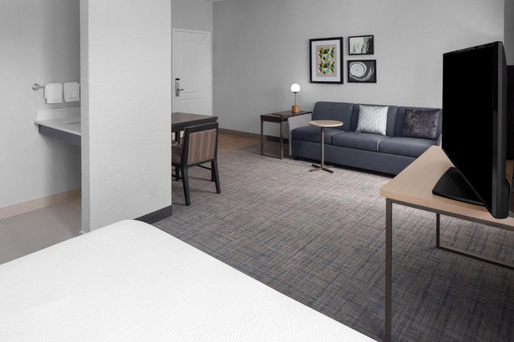Residence Inn Tampa Oldsmar photo