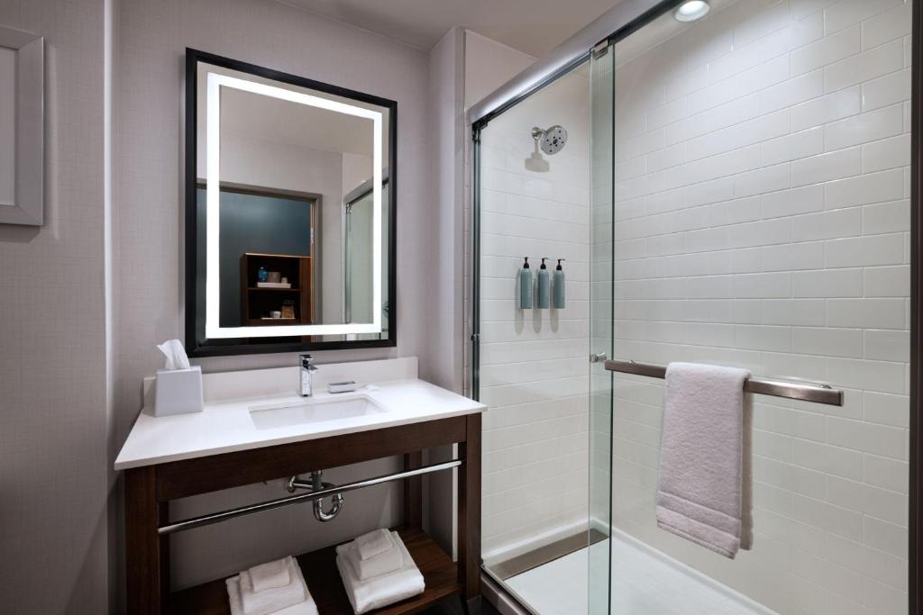 Four Points by Sheraton Fort Worth North photo