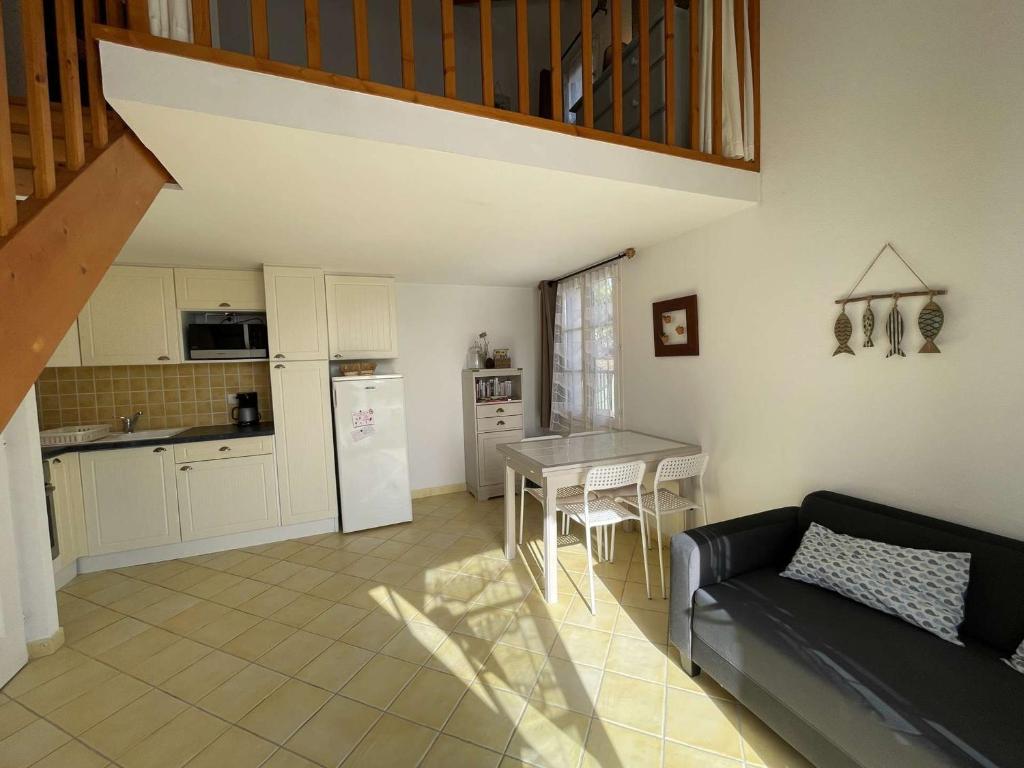 Maison avec Piscine Chauffée, Terrasse et Parking à 300m de l'Océan - FR-1-224C-219 - 2