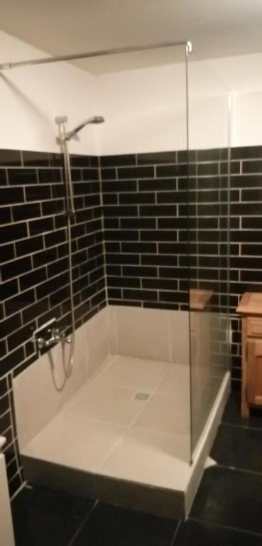 PETIT APPARTEMENT - 2