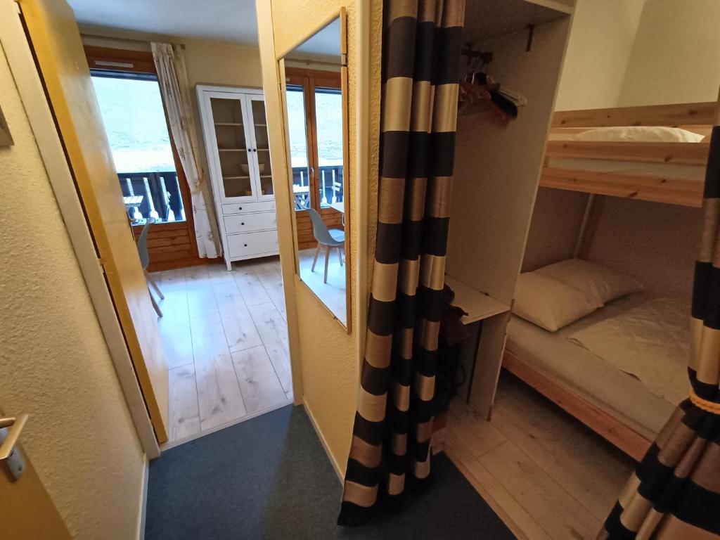 Nice & cozy apartment facing the gondola - 4