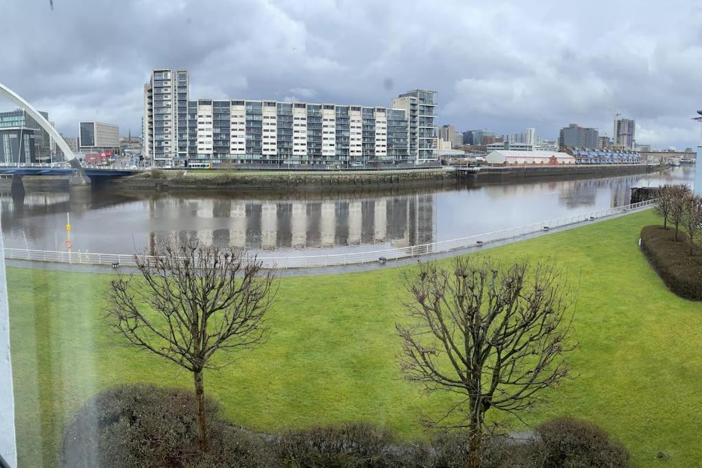 River view Apartment, Glasgow