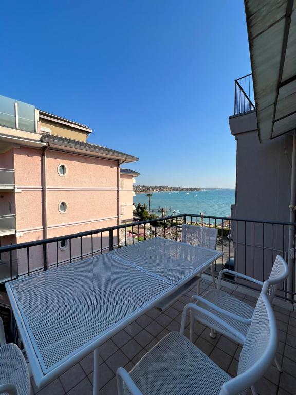 Glam Apartment Bardolino - 5