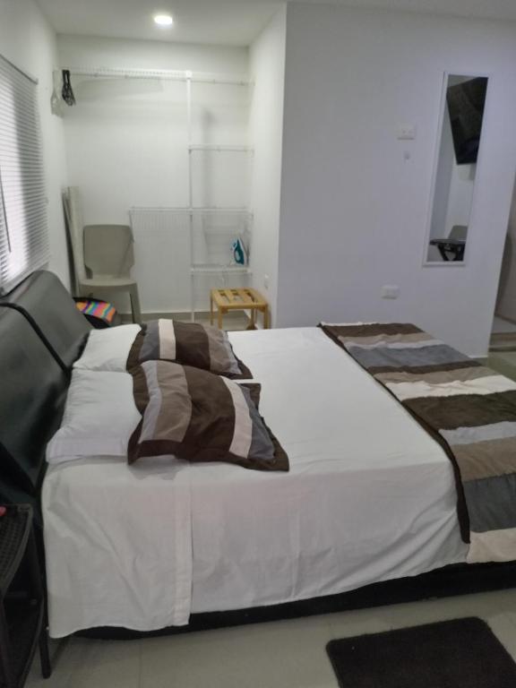 LINDO APARTAMENTO LOFT, EXCELENTE UBICACIÓN! - 2