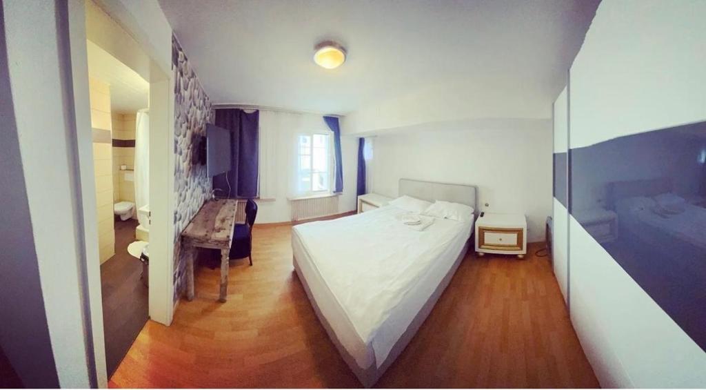 Kranzlin Hotel photo