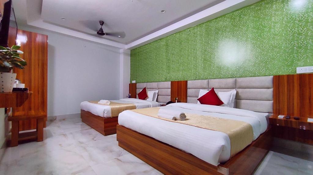 Hotel Sky Spring photo