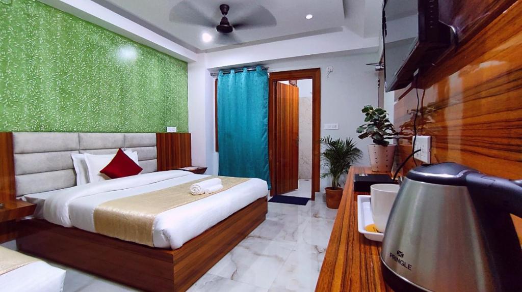 Hotel Sky Spring photo