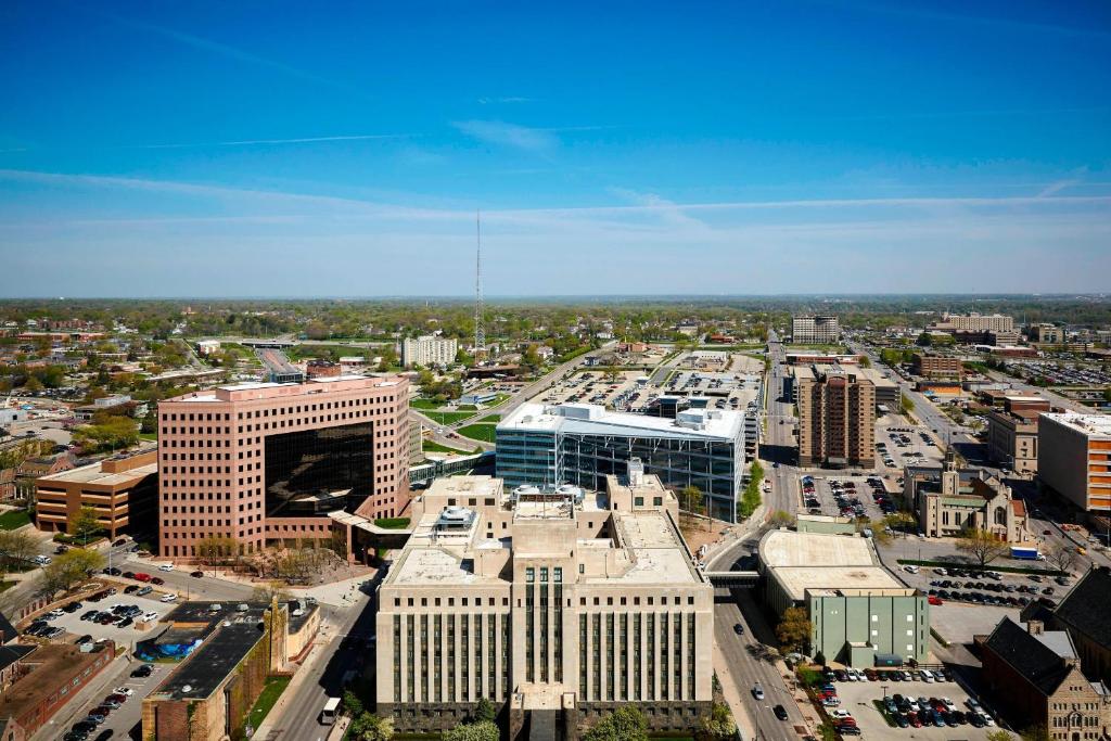 Des Moines Marriott Downtown photo