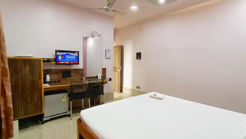 Hotel Samrat photo