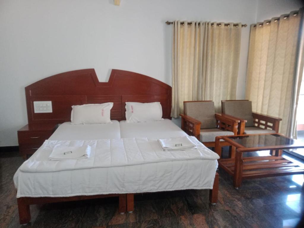 SAIKUSHI BEACH RESORT photo