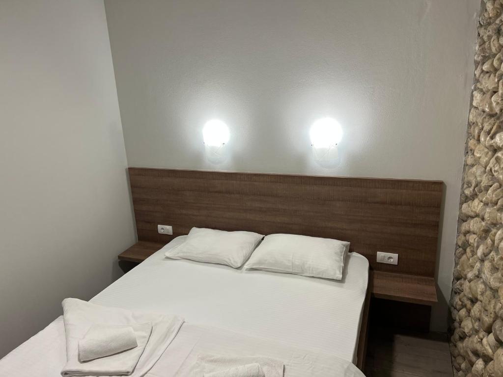 Jazina Hotel - 3