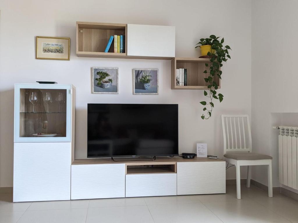 La Casa dei Due Mari - large apartment with parking - 3