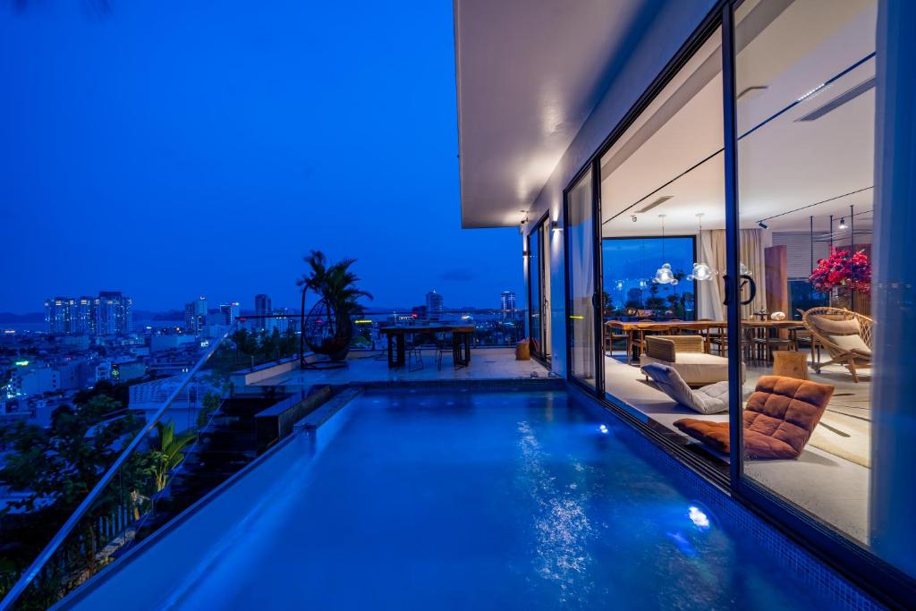 SALLY HUONG VILLA – Venue Travel