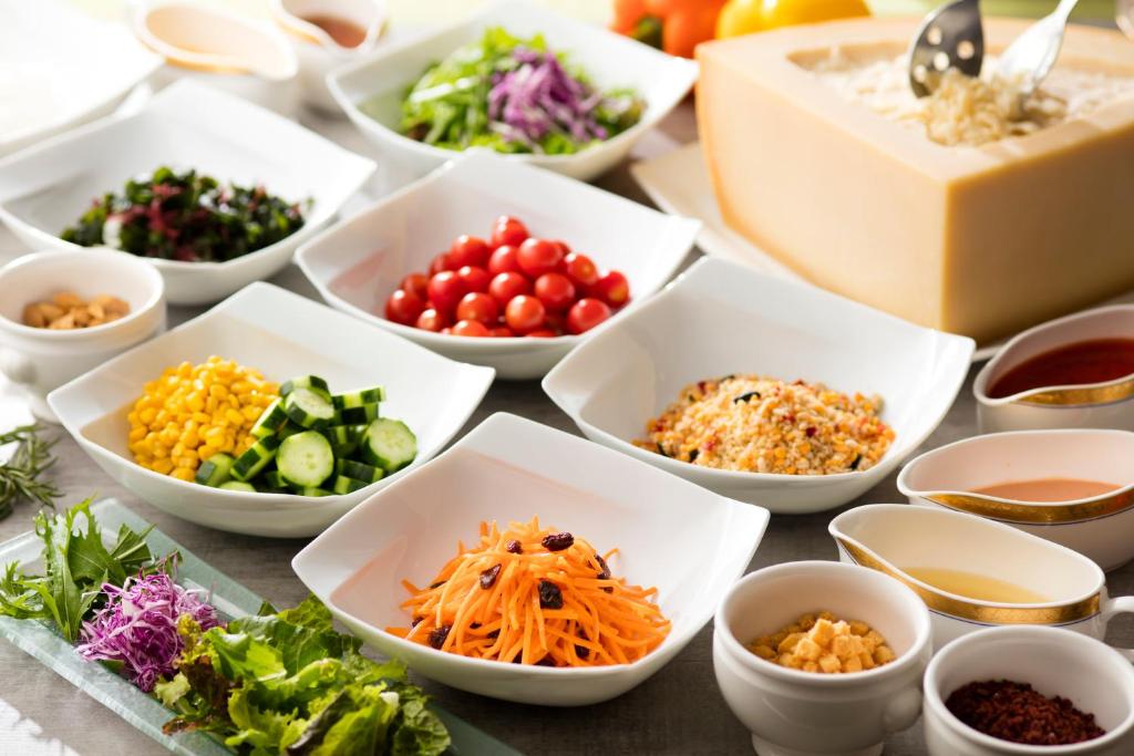 อาหารและเครื่องดื่ม