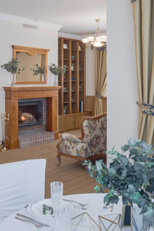 TRAKU SLENIS sveciu namai "Trakai Valley" lake view Guest House photo