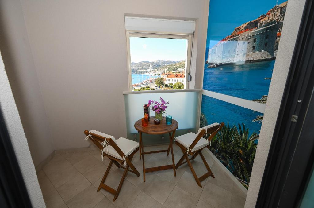 Sea View Porto with secured private parking 전경