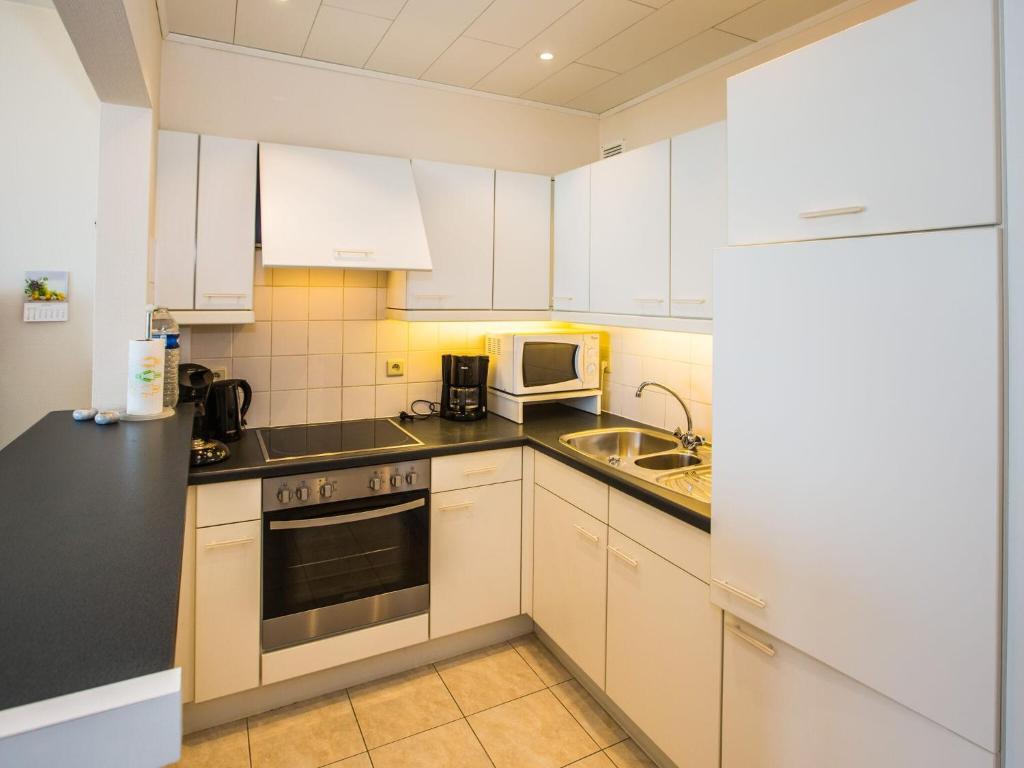 Apartment with 1 bedroom and direct sea view, Middelkerke