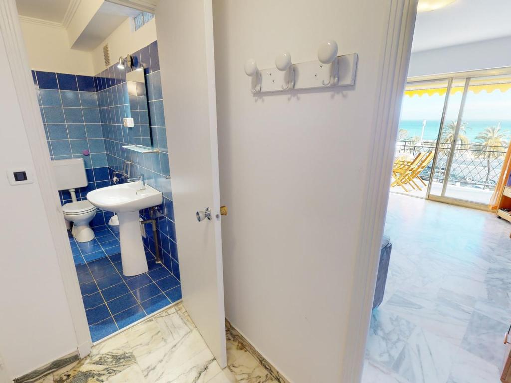 Studio climatisé à Menton, face mer - FR-1-196-208 - 2