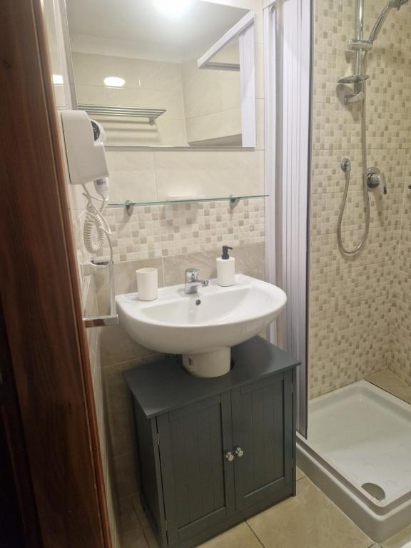 Vicolo 16 Guest House - 2