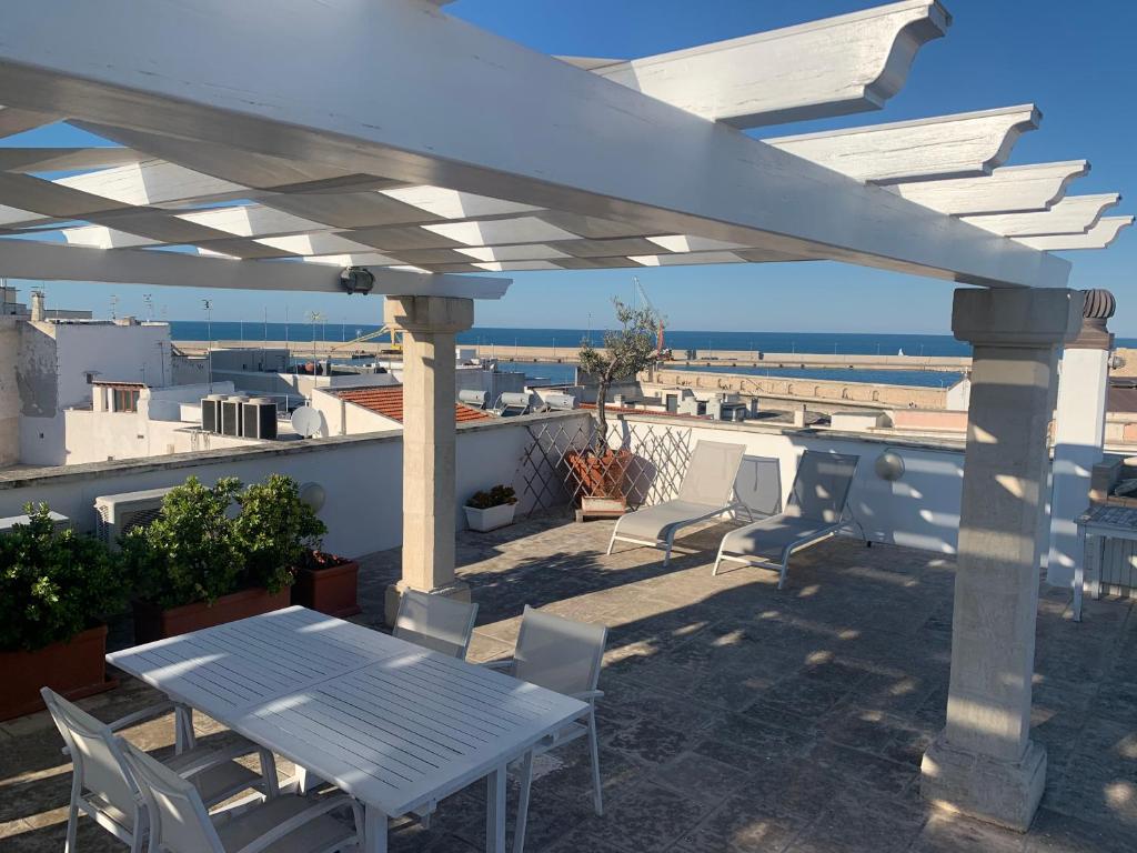 PALAZZO DEI GESUITI APPARTAMENTO con TERRAZZA PRIVATA - 1