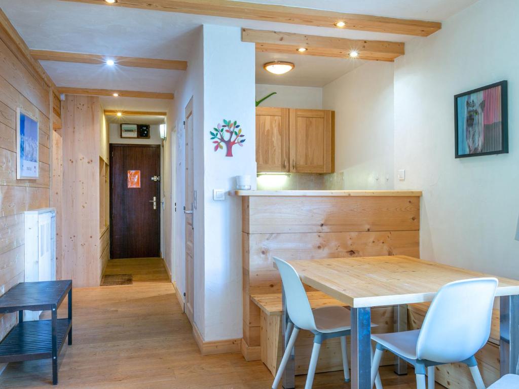 Élégant 3 pièces rénové avec balcon, cœur de Val-d'Isère, proche commodités - FR-1-694-1 - 5