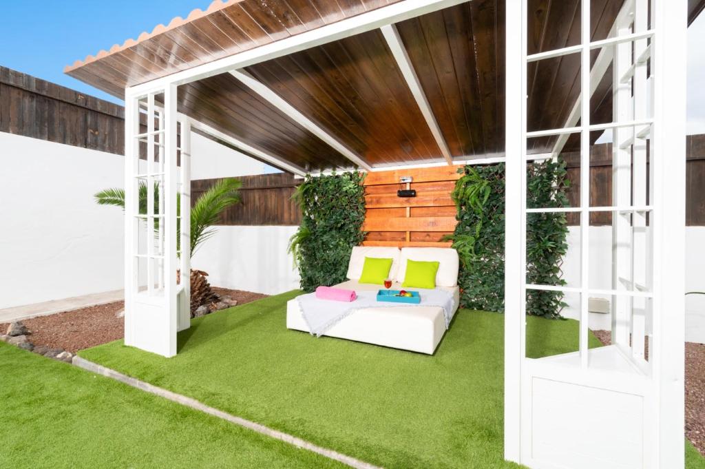 Villa Caleta Del Sol by Villa Plus - 3