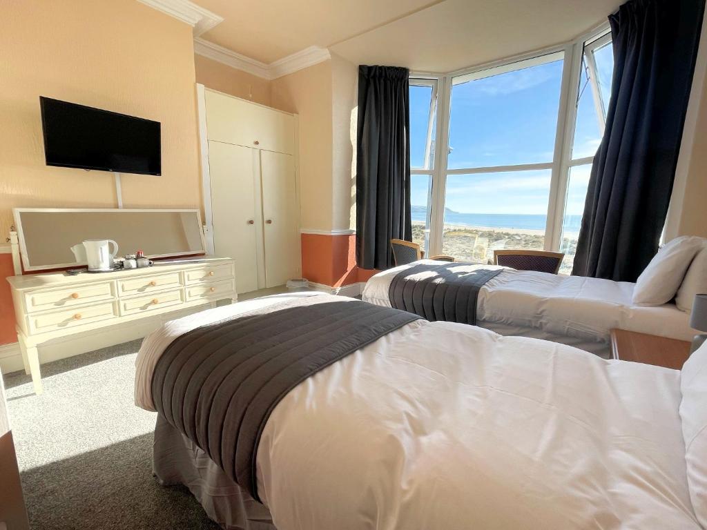 The Sandbanks, Barmouth - pet-friendly stay