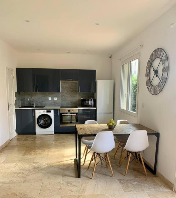 Appartement à 200m des plages. - 1