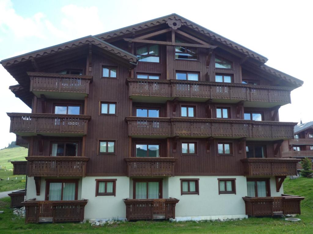 Appartement 6 pers, balcon, parking couvert - FR-1-293-352 - 2