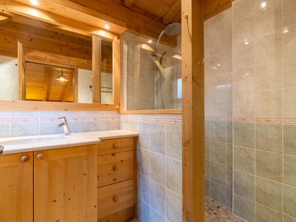 Chalet mitoyen 3 étoiles à La Clusaz, 500m des pistes, 10 pers, terrasse, cheminée, garage, WiFi - FR-1-459-186 - 5
