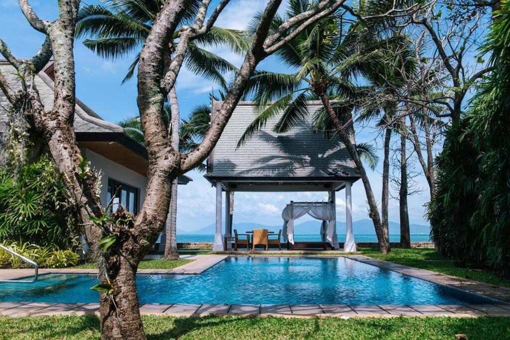 4 Bedroom Beach Villa in Boutique Resort! (M1)