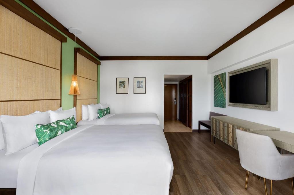 Dusit Beach Resort Guam photo