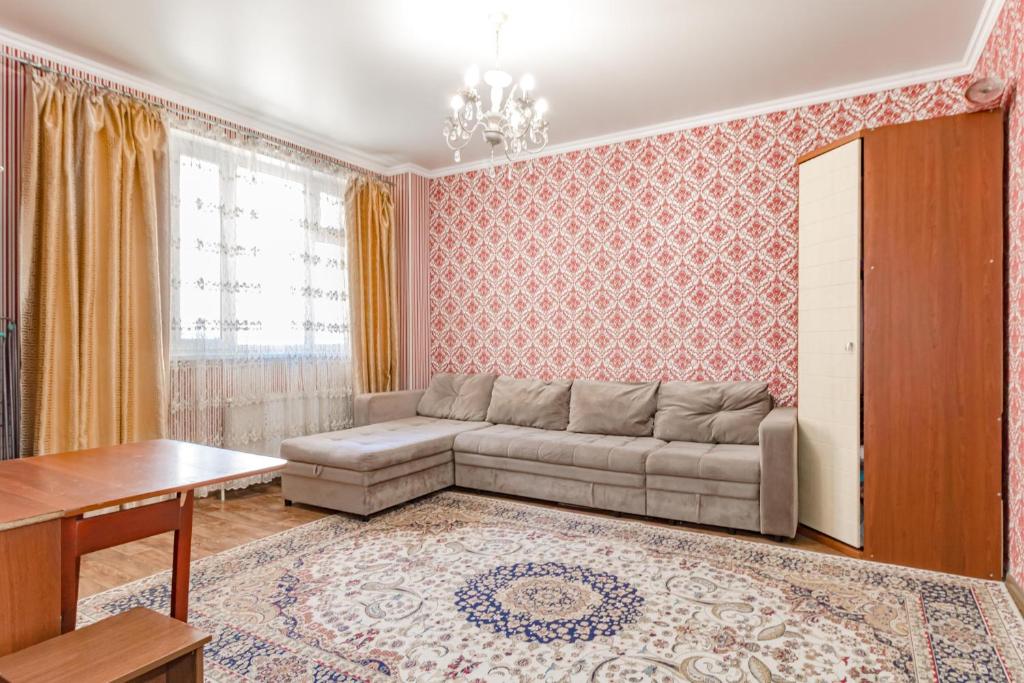 Уютная квартира на Бауыржана Момышулы, Astana