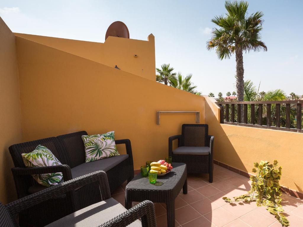 Home2Book Comfy Casa Palomita, Terrace&Pool - 4