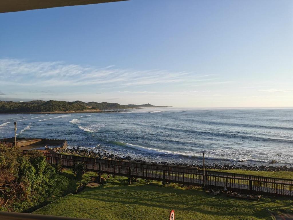 Coogee Bay Apartments photo