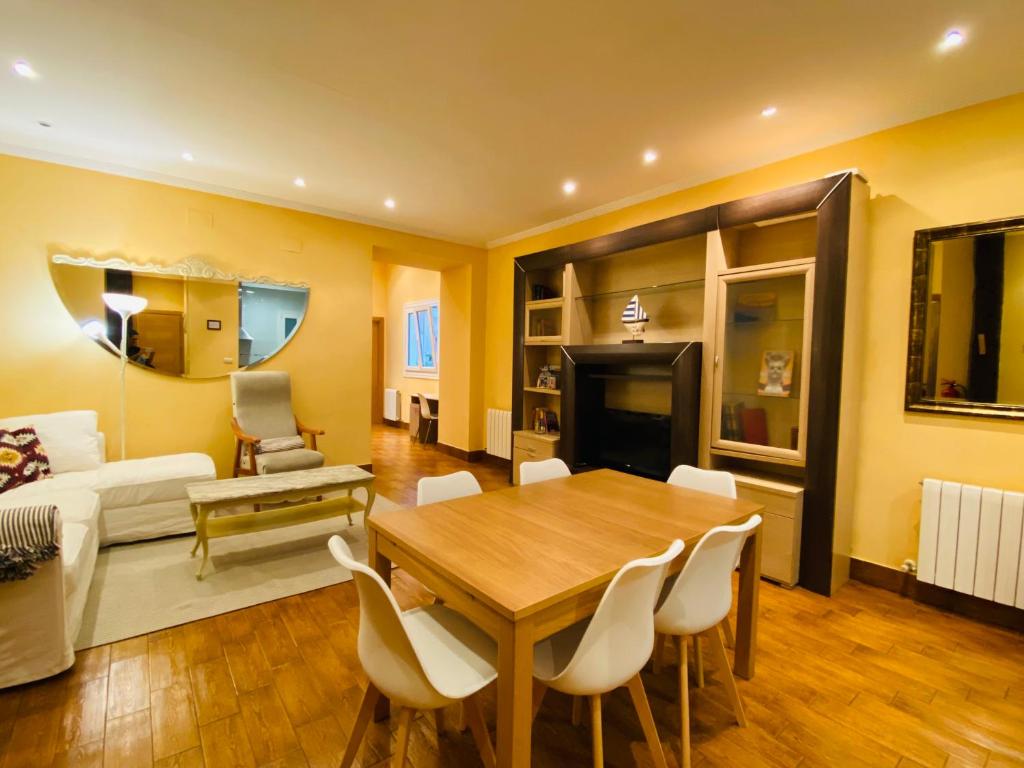 Casa Naranja - Centrally located, spacious, unique - 2