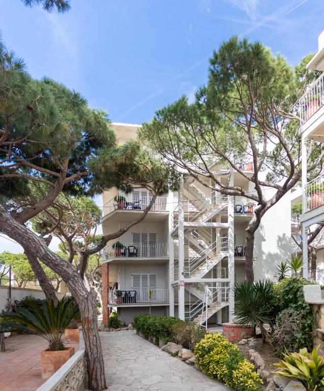Apartamentos Aromar photo
