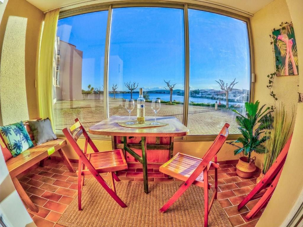 Splendide appartement GOLDEN HOUSE vue LAC et montagne - 1