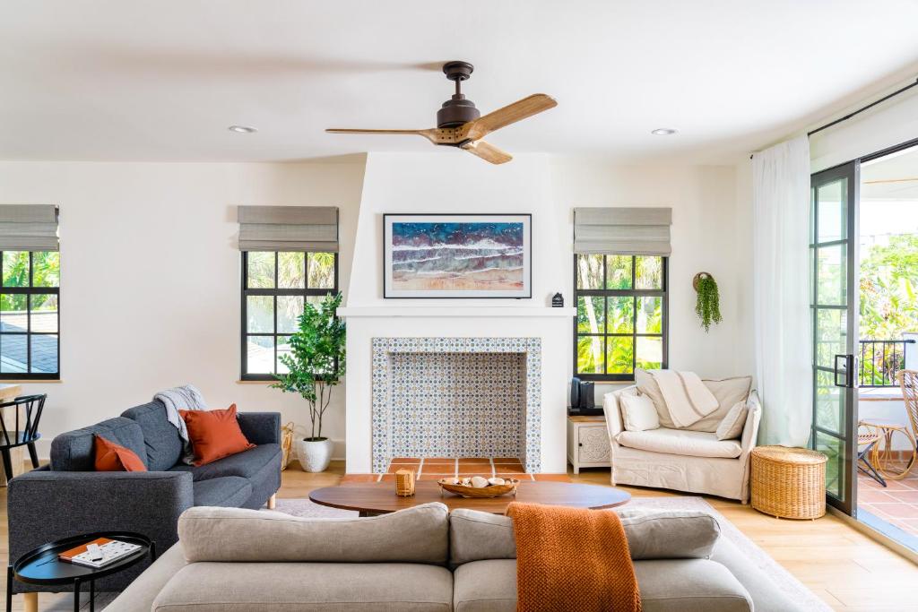 Custom Gulf Coast Gem, Clearwater Beach