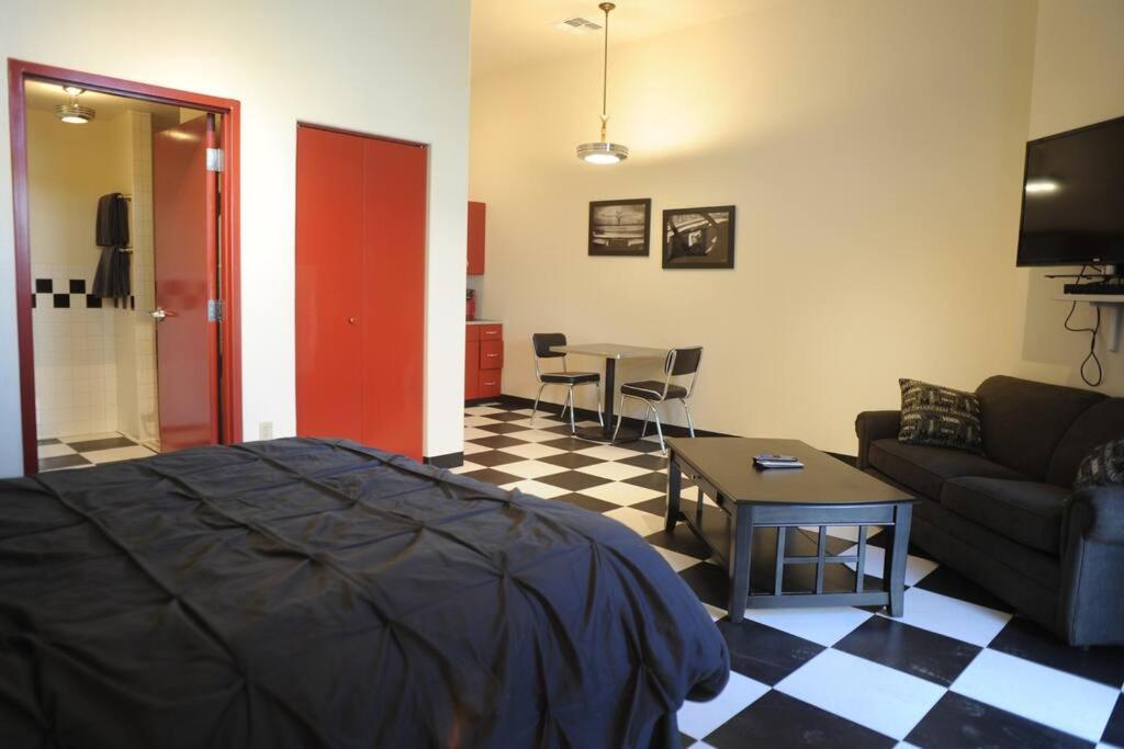 Brunswick Studio Suite 102