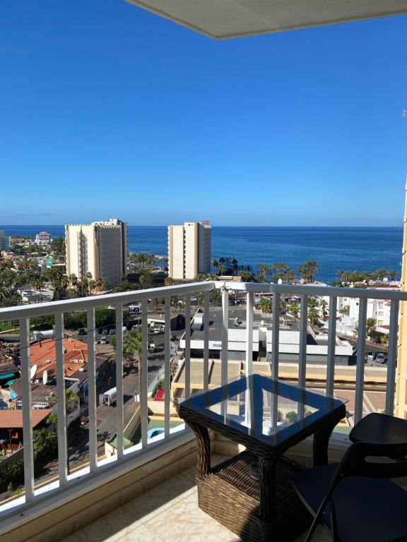 Las Americas Sea View and Beach Apartments - 1