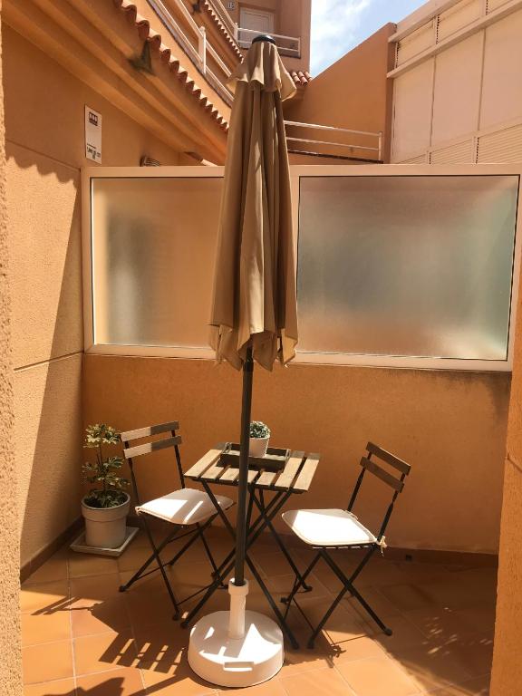MY OCEAN HOME - Breathtaking location, Steps to the ocean, Spacious sea view, Fully Equipped and Well-Furnished with Private Entrance and High-Speed Fiber Optic Internet - 2