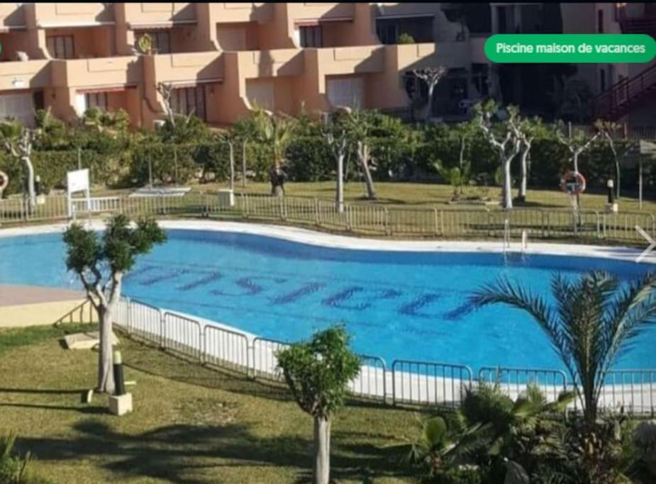 Estudio en Urbanización naturista con piscina junto al mar - 2