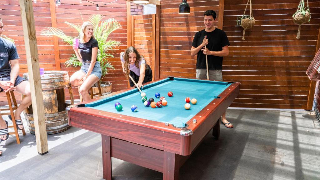 Funk House Backpackers photo