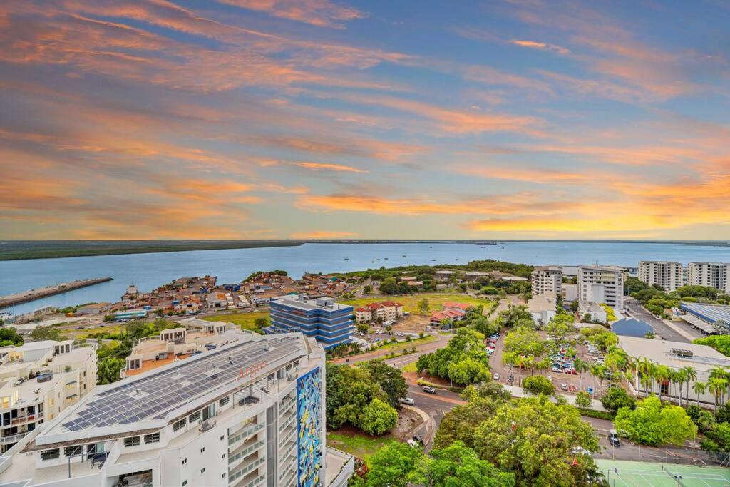 Spectacular Darwin apartment, Darwin