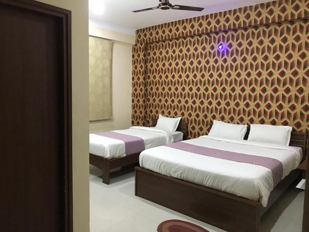 HOTEL ABINASH photo