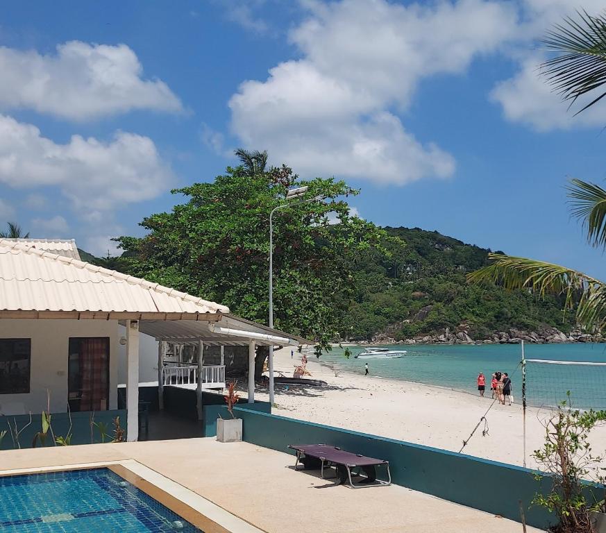 Thong Nai Pan Beach Resort photo