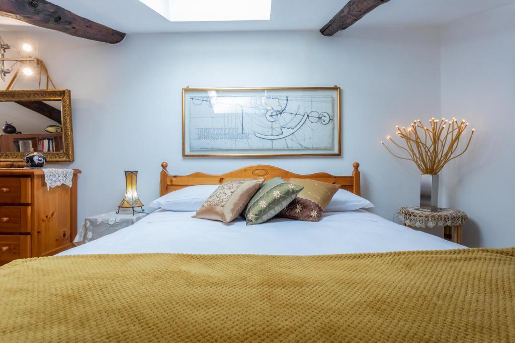 Statuto Ethnic Home by Wonderful Italy - 4