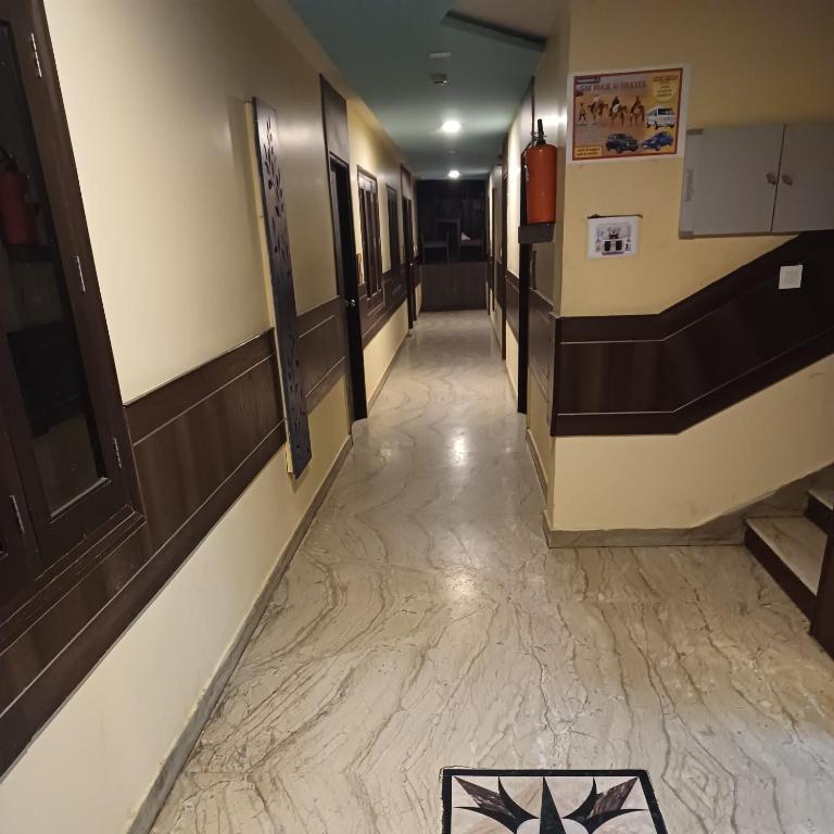Collection O 23920 Hotel Mahadev Villa photo